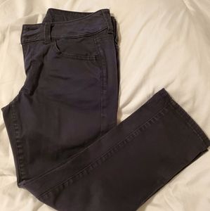 American Eagle cropped black pants